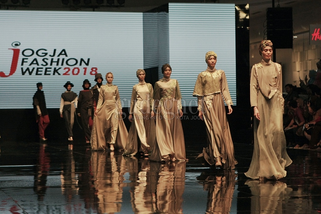 Jogja Fashion Week Kembali Digelar 25-27 November 2021 Jogja Fashion Week Kembali Digelar 25-27 November 2021