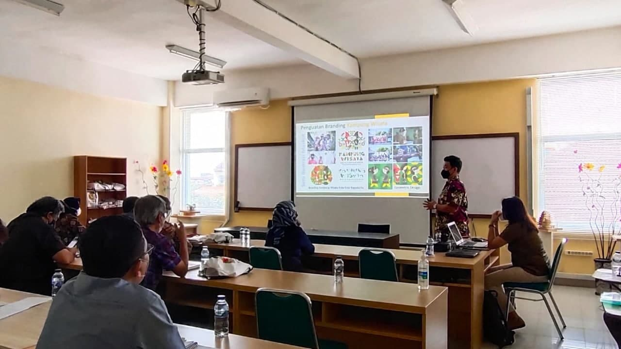 FAD UKDW Dukung Penguatan Branding Kampung Wisata Kota Yogyakarta FAD UKDW Dukung Penguatan Branding Kampung Wisata Kota Yogyakarta