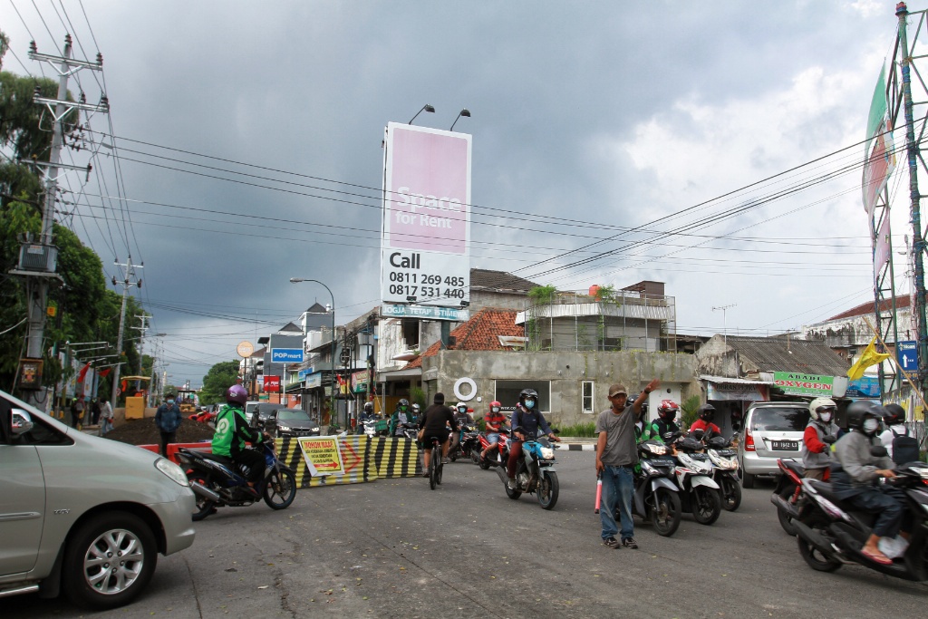 Hindari Ruas Fly Over Lempuyangan-Simpang Galeria, Ada Perbaikan Jalan Hindari Ruas Fly Over Lempuyangan-Simpang Galeria, Ada Perbaikan Jalan