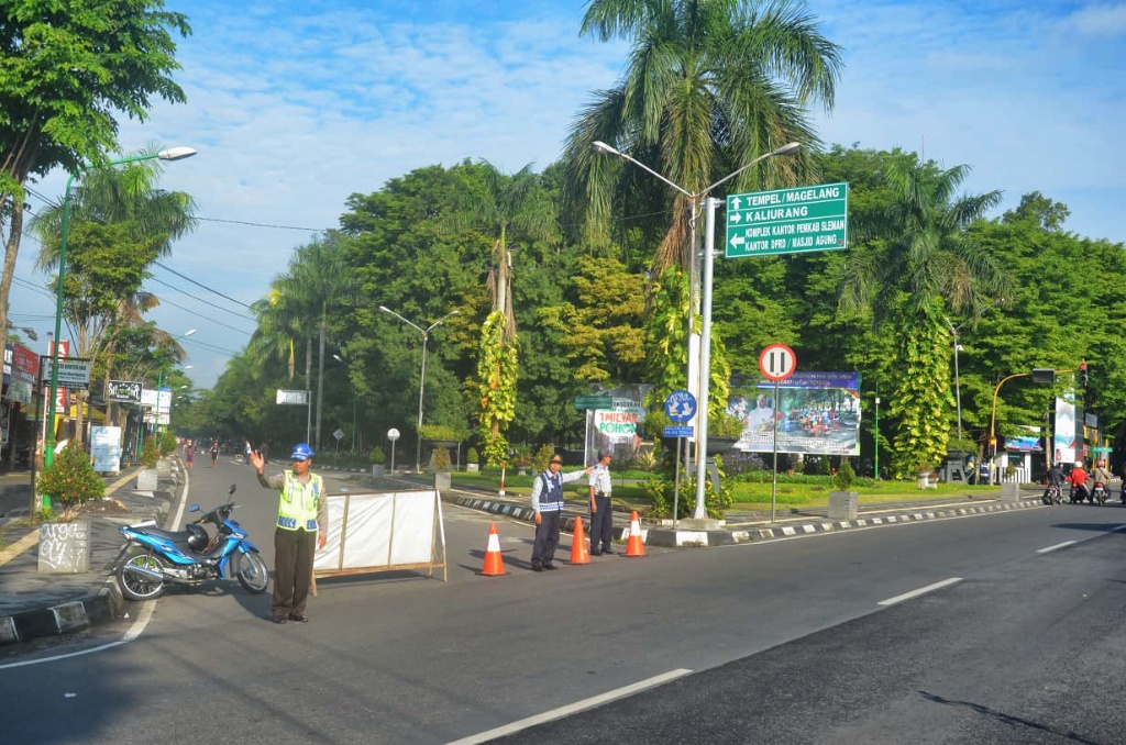 Alun-alun Sleman Ditutup Saat Malam Tahun Baru Alun-alun Sleman Ditutup Saat Malam Tahun Baru