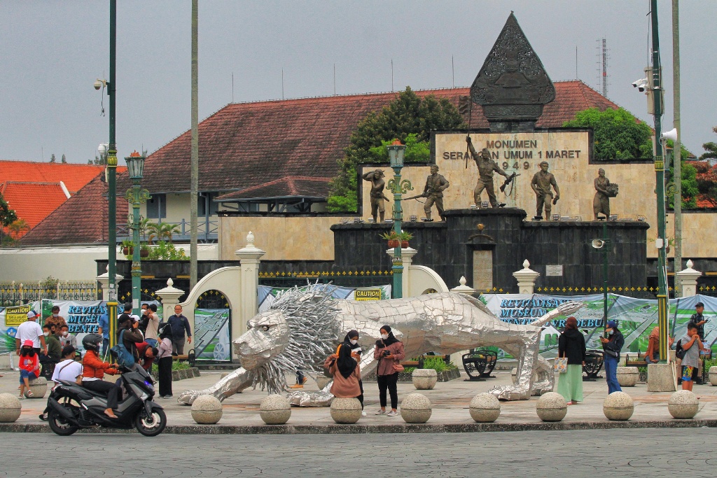 Sultan Terbitkan Ingub Nataru DIY, Ini Isinya Sultan Terbitkan Ingub Nataru DIY, Ini Isinya