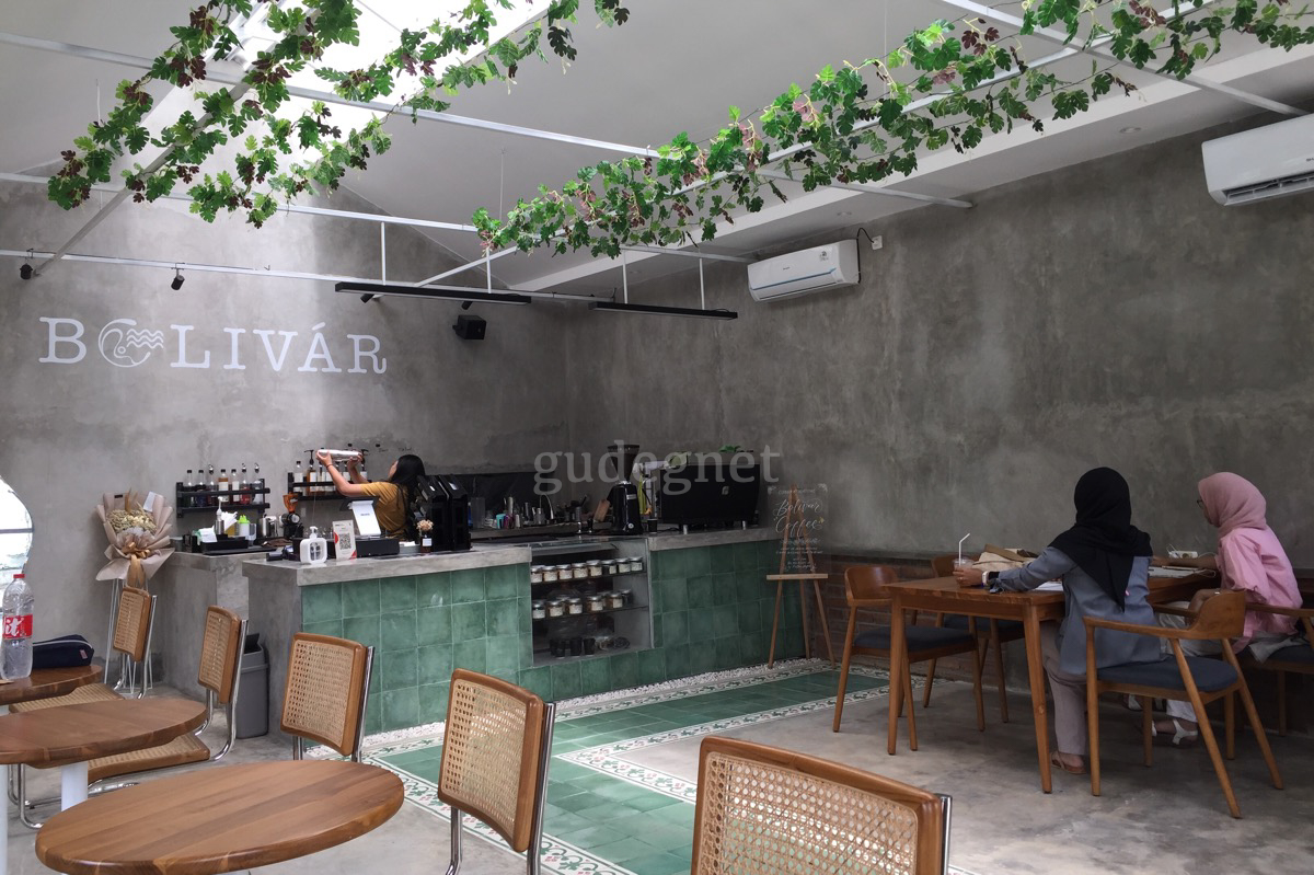Bolivar, Ruang Ngopi dan Berkolaborasi Bolivar, Ruang Ngopi dan Berkolaborasi