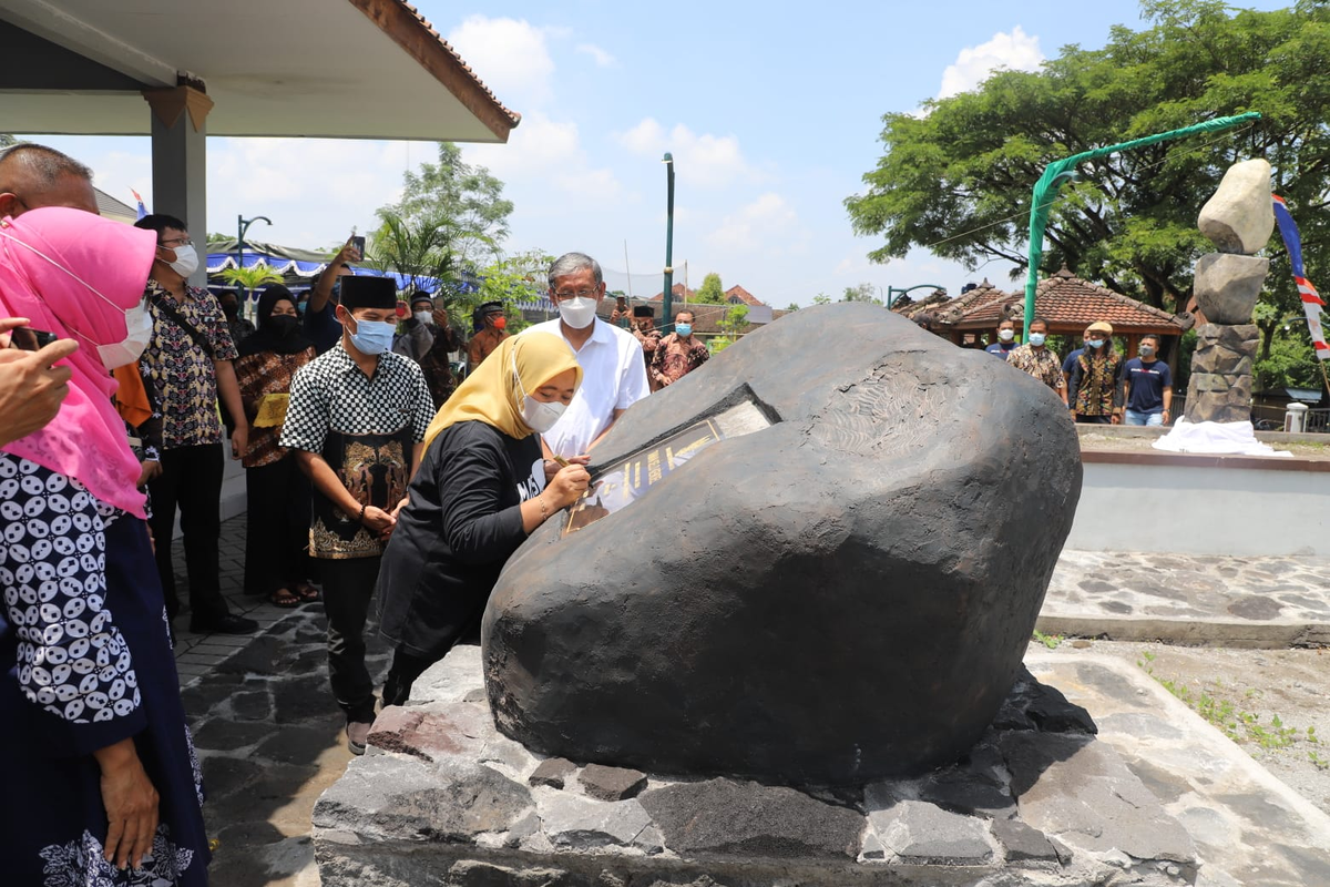 Bupati Sleman Resmikan Taman Sèlo Kéndel, Alternatif Wisata Baru Bupati Sleman Resmikan Taman Sèlo Kéndel, Alternatif Wisata Baru