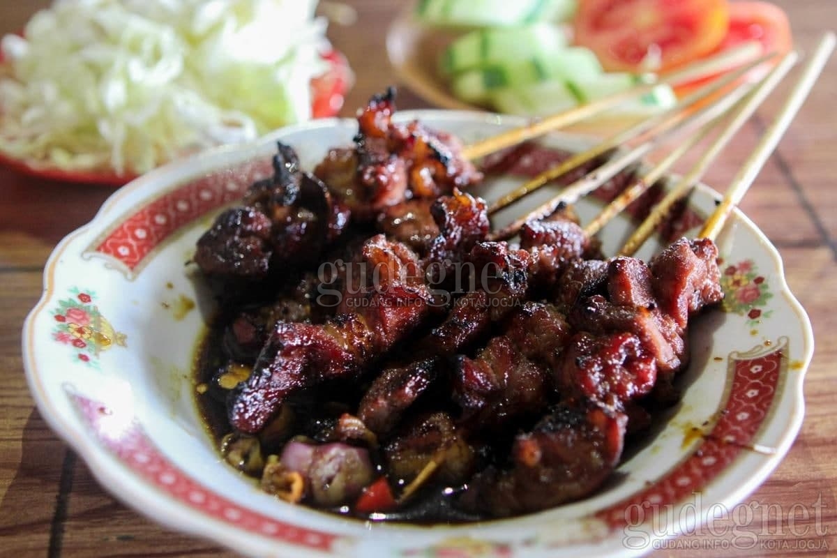 Rekomendasi Empat Tempat Menikmati Sate Kambing Rekomendasi Empat Tempat Menikmati Sate Kambing