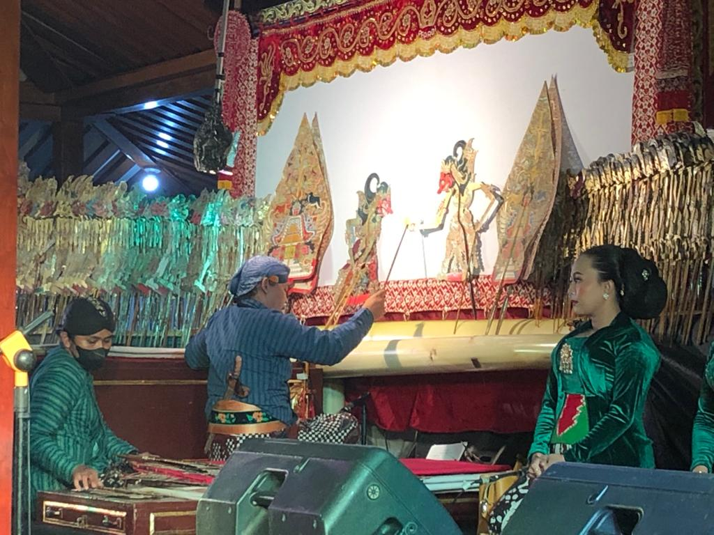 Dorong Pelestarian, Pemkot Adakan Pergelaran Wayang Kulit Lakon Gathutkaca Winisudha Dorong Pelestarian, Pemkot Adakan Pergelaran Wayang Kulit Lakon Gathutkaca Winisudha