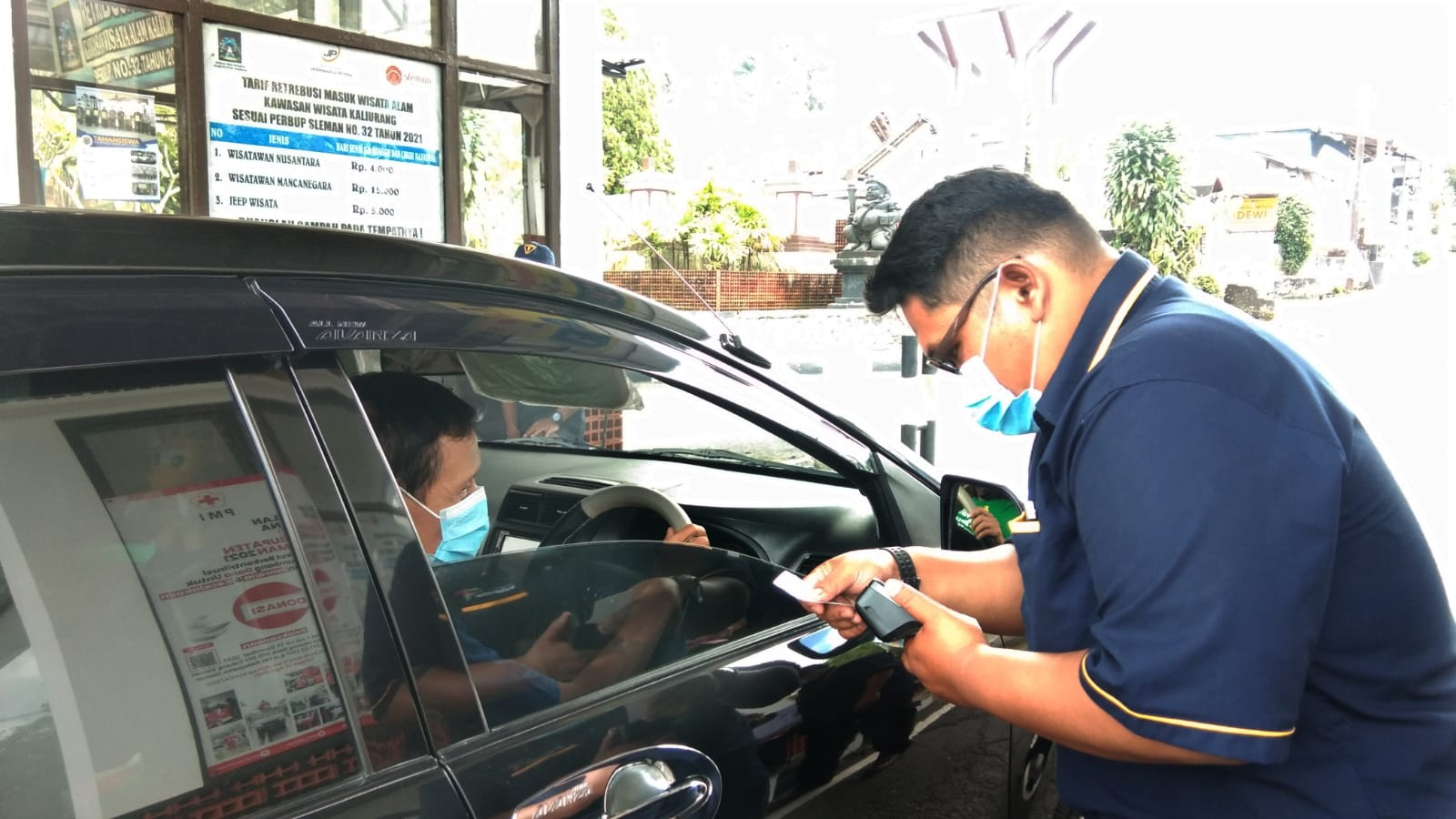 Cegah Antrean Wisatawan, Dispar Sleman Gunakan Alat Transaksi Baru Cegah Antrean Wisatawan, Dispar Sleman Gunakan Alat Transaksi Baru