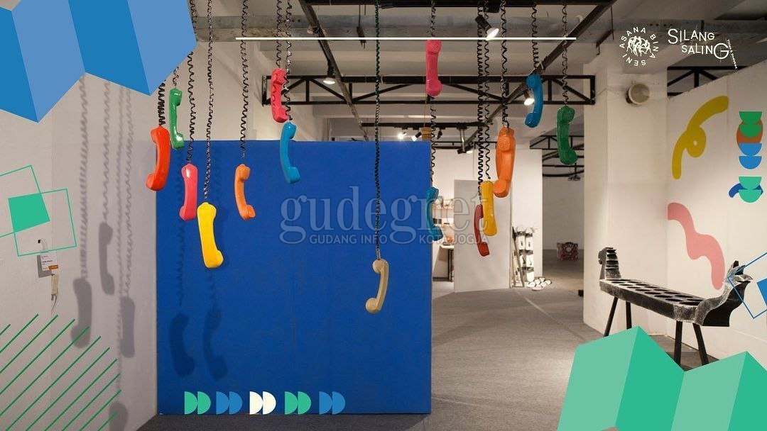 Biennale Jogja Mempersembahkan Pameran Asana Bina Seni 2022 “Silang Saling: Titian dan Undakan” Biennale Jogja Mempersembahkan Pameran Asana Bina Seni 2022 “Silang Saling: Titian dan Undakan”