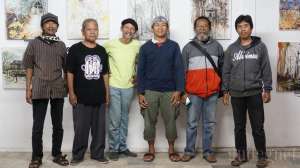 50 Seniman Pamerkan Lukisan On The Spot 