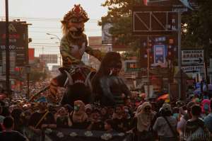 Ribuan Orang Menyemut di Saparan Bekakak Gamping 