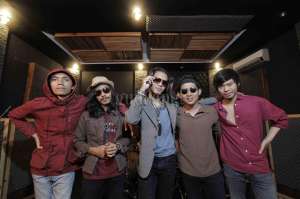 Gie Rilis Ulang Lagu ‘Jarak’, Gandeng Dede Kumala